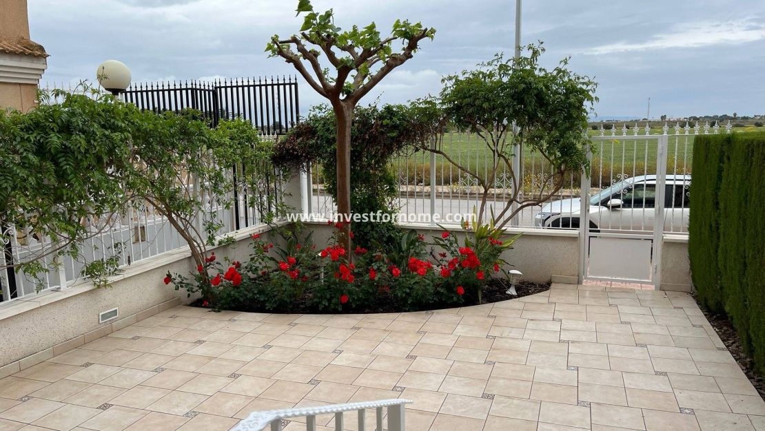 Sale - Apartment - Los Alcázares