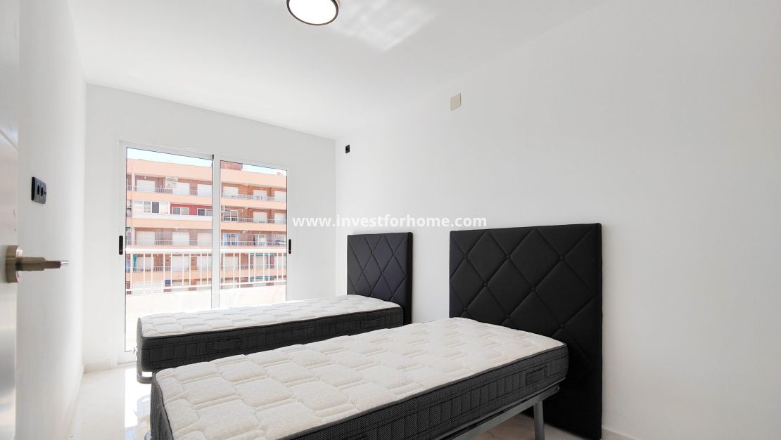 Sale - Apartment - Orihuela Costa - Costa Blanca
