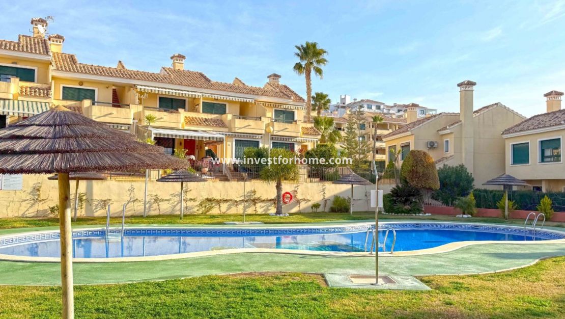 Sale - Apartment - Orihuela Costa - Costa Blanca