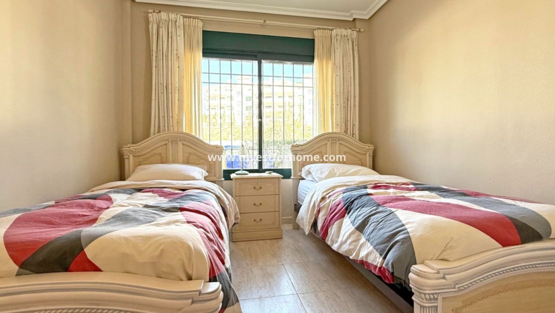 Sale - Apartment - Orihuela Costa - Costa Blanca