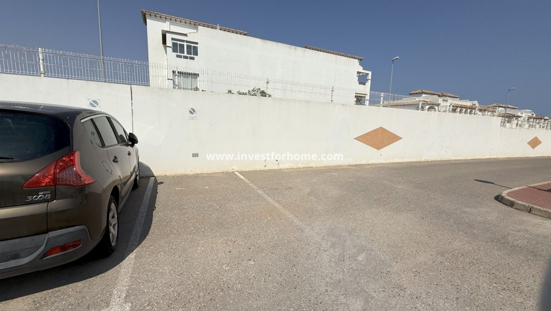 Sale - Apartment - Orihuela Costa - Costa Blanca