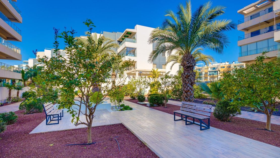 Sale - Apartment - Orihuela Costa - Costa Blanca