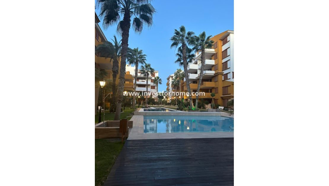 Sale - Apartment - Orihuela Costa - Costa Blanca