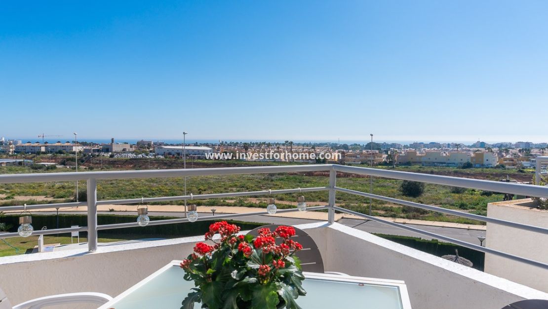 Sale - Apartment - Orihuela Costa - Costa Blanca