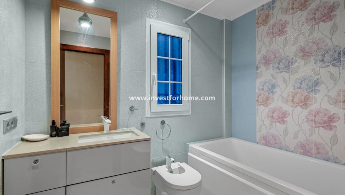 Sale - Apartment - Orihuela Costa - Costa Blanca