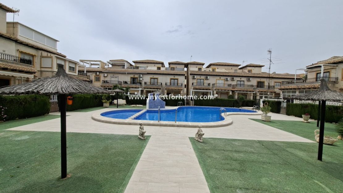 Sale - Apartment - Orihuela Costa - Costa Blanca