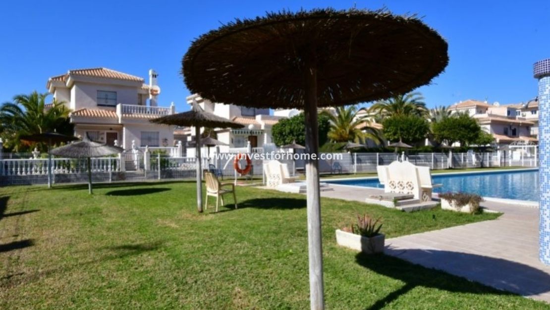 Sale - Apartment - Orihuela Costa - Costa Blanca