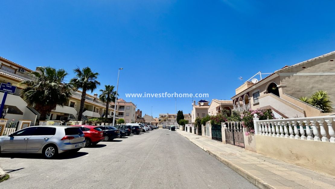 Sale - Apartment - Orihuela Costa - Costa Blanca