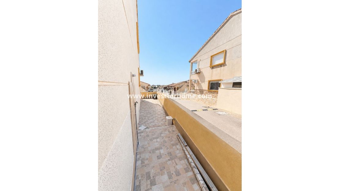 Sale - Apartment - Orihuela Costa - Costa Blanca