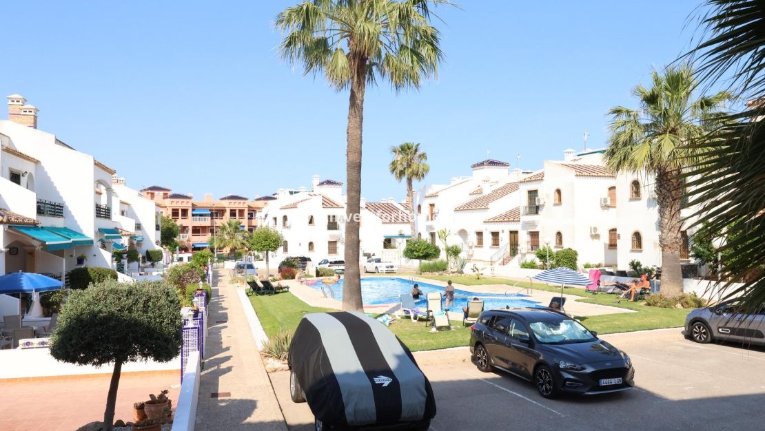 Sale - Apartment - Orihuela Costa - Costa Blanca