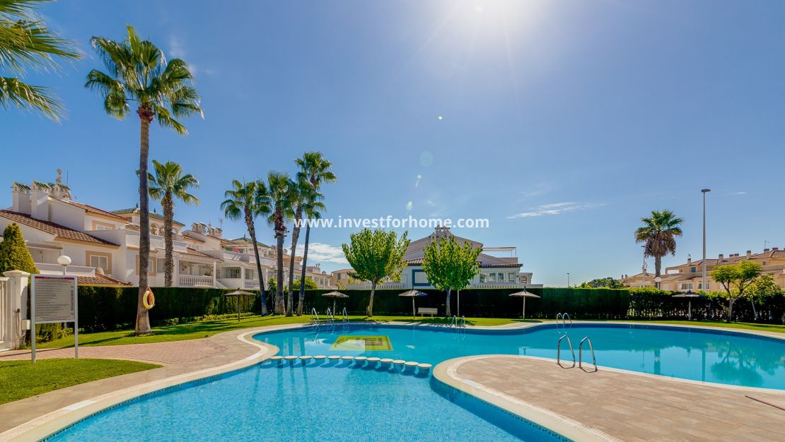 Sale - Apartment - Orihuela Costa - Costa Blanca