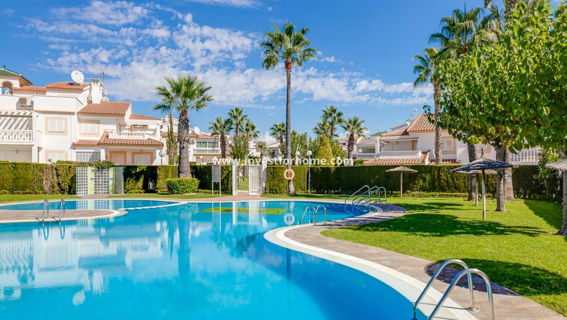 Sale - Apartment - Orihuela Costa - Costa Blanca