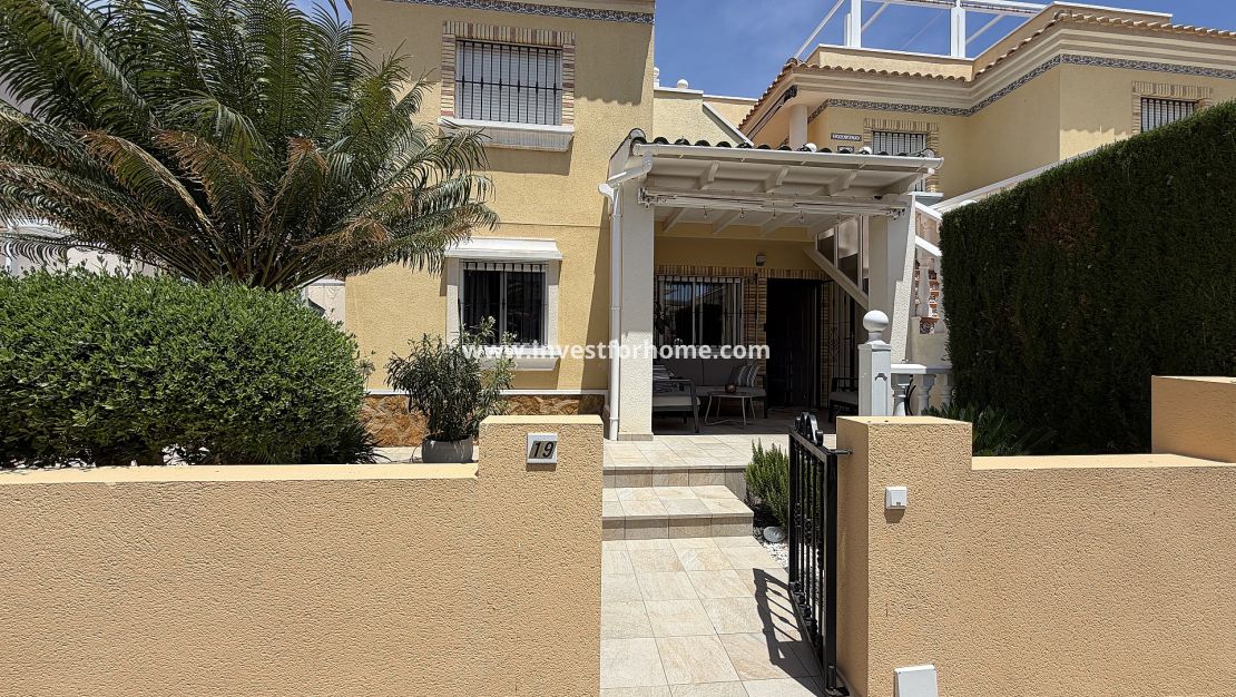 Sale - Apartment - Orihuela Costa - Costa Blanca
