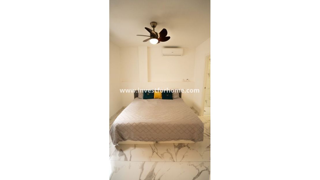 Sale - Apartment - Orihuela Costa - Inland