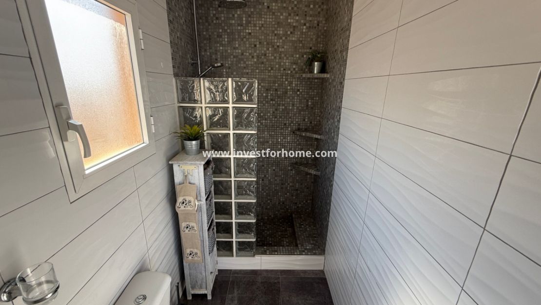 Sale - Apartment - Orihuela Costa - Inland