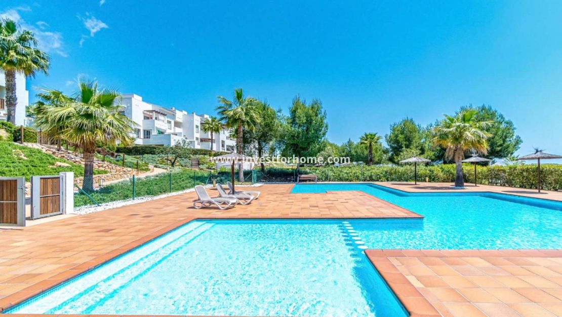 Sale - Apartment - Orihuela Costa - Inland