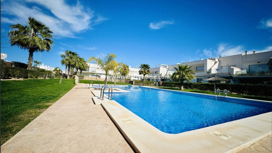 Sale - Apartment - Orihuela Costa - Inland