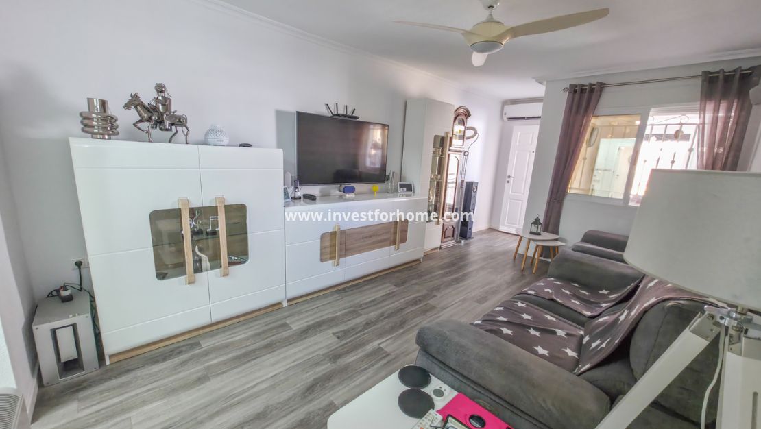 Sale - Apartment - Orihuela Costa - Inland
