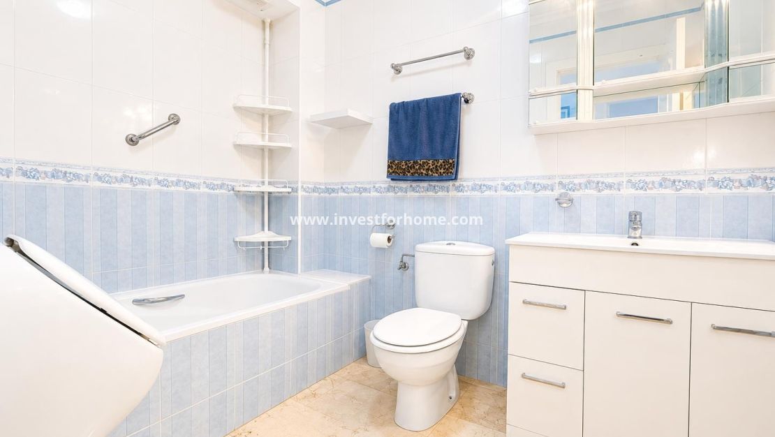 Sale - Apartment - Orihuela Costa - Inland