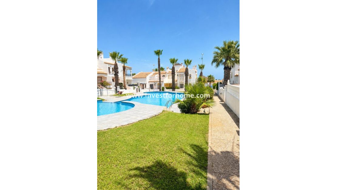 Sale - Apartment - Orihuela Costa - Inland