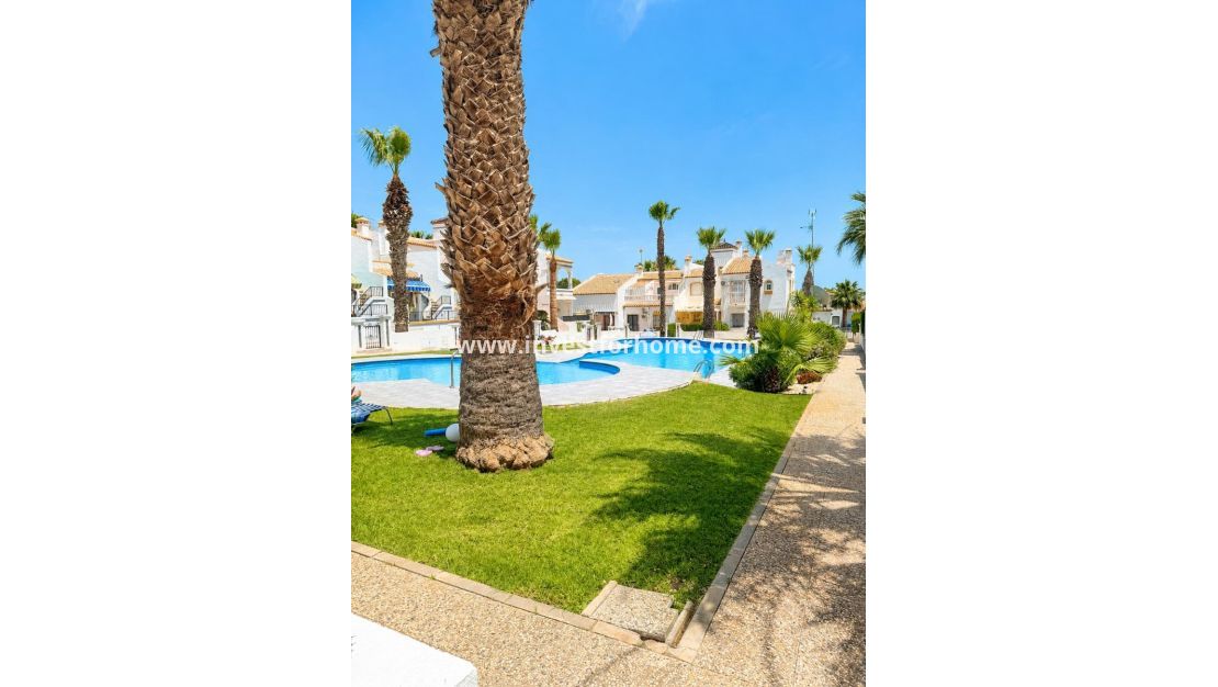 Sale - Apartment - Orihuela Costa - Inland