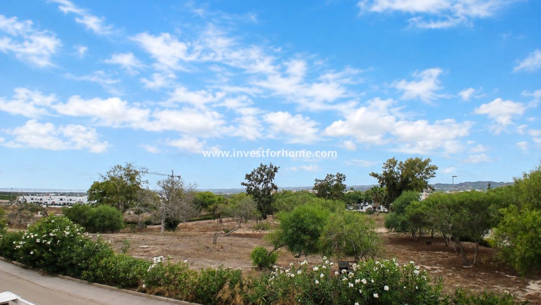 Sale - Apartment - Orihuela Costa - Inland