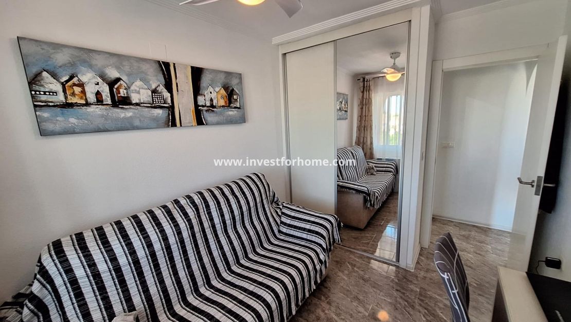 Sale - Apartment - Orihuela Costa - La Zenia