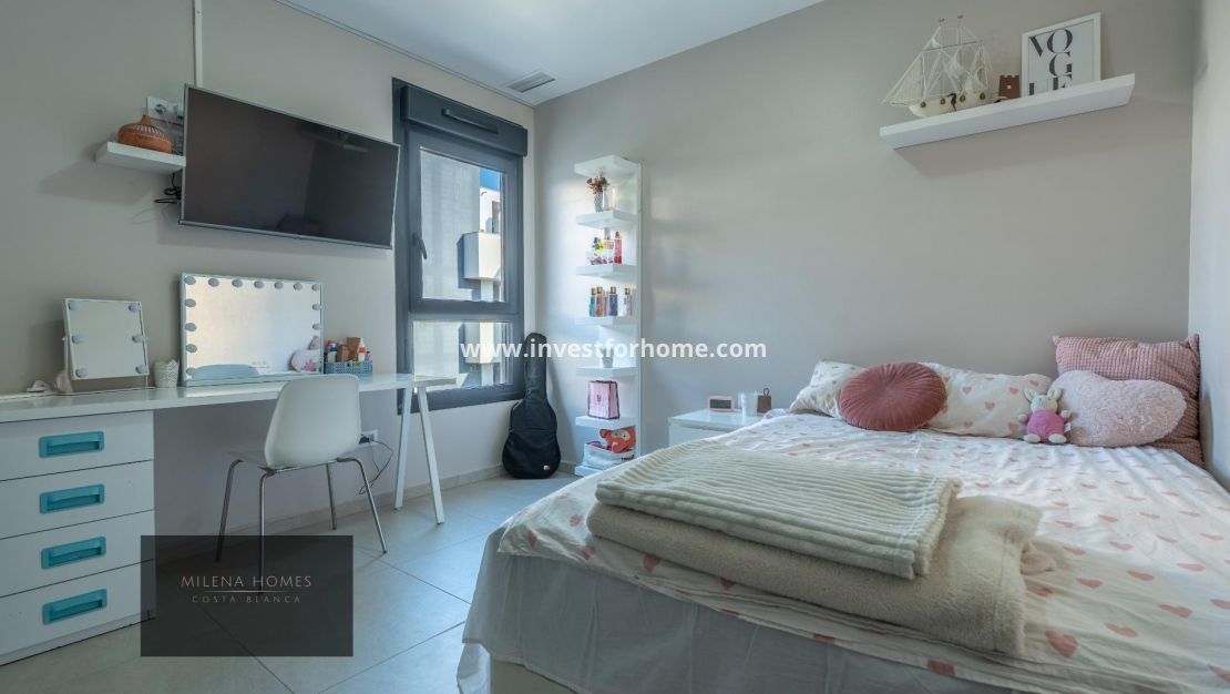 Sale - Apartment - Orihuela Costa - La Zenia