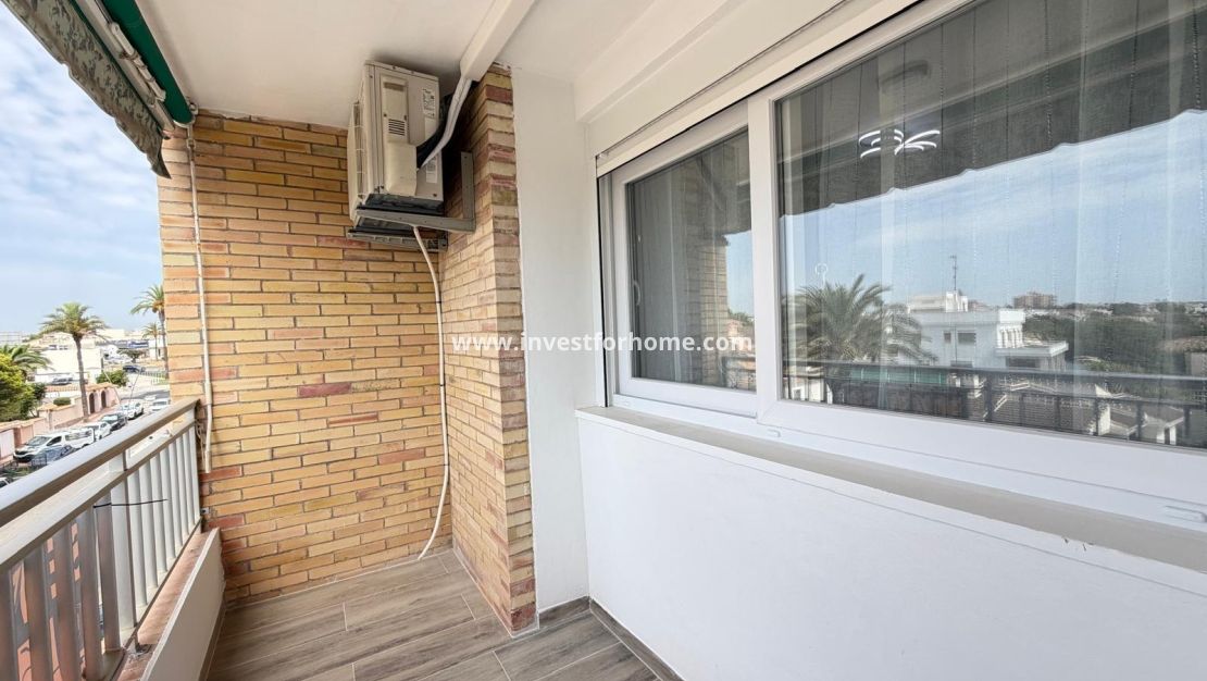 Sale - Apartment - Orihuela Costa - La Zenia