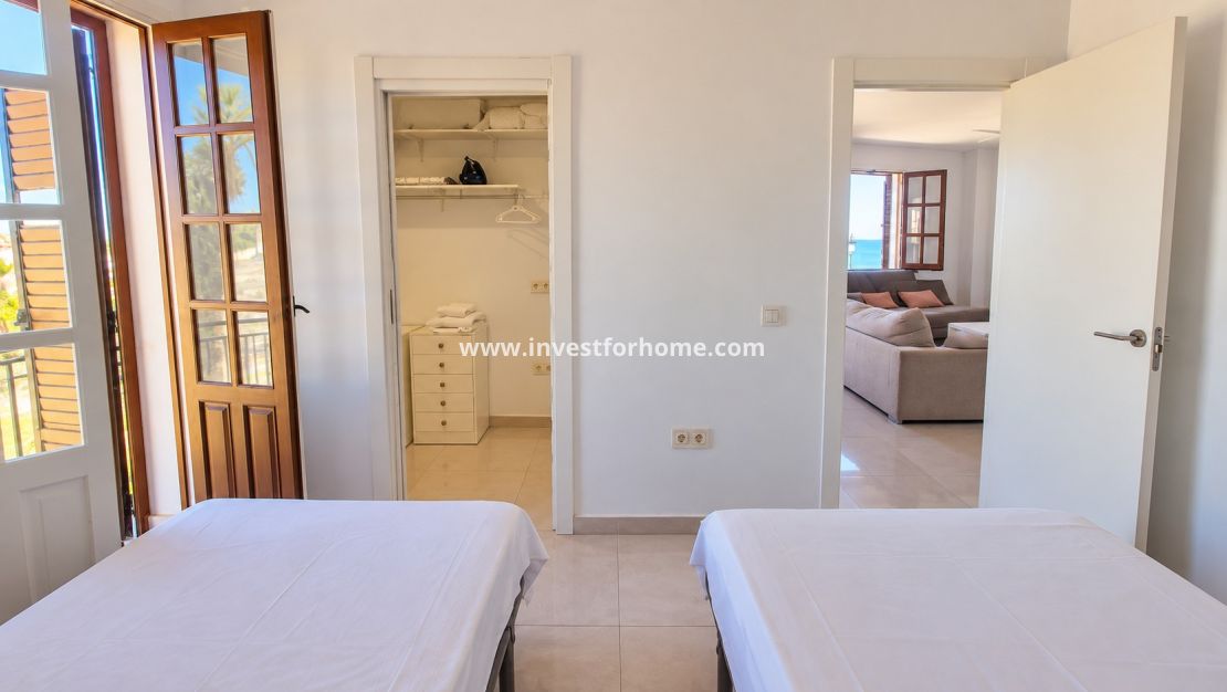 Sale - Apartment - Orihuela Costa - La Zenia