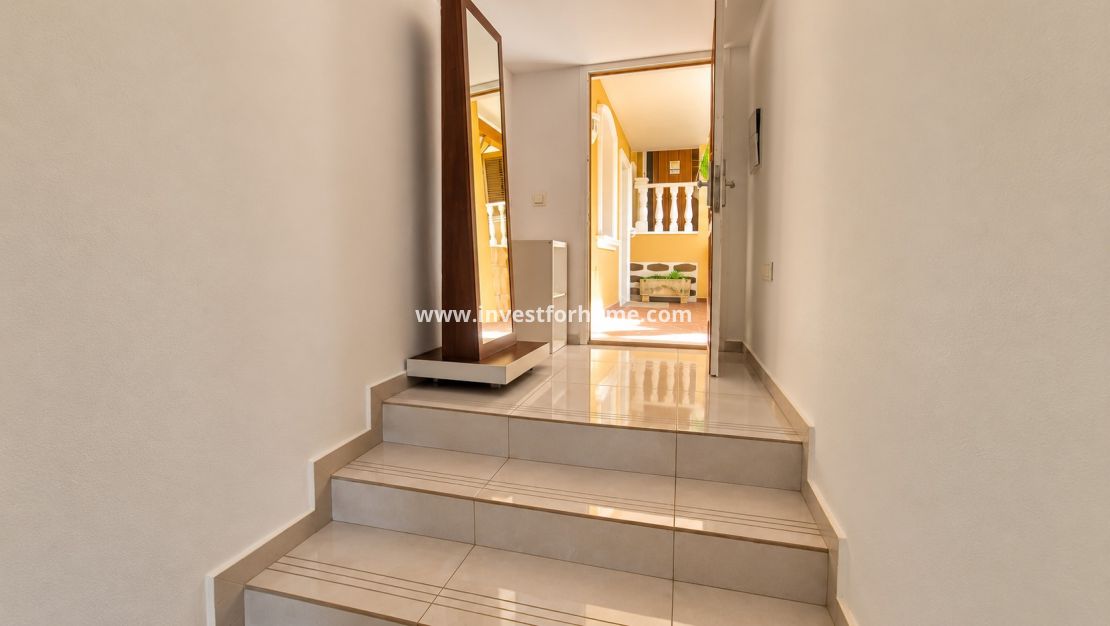 Sale - Apartment - Orihuela Costa - La Zenia