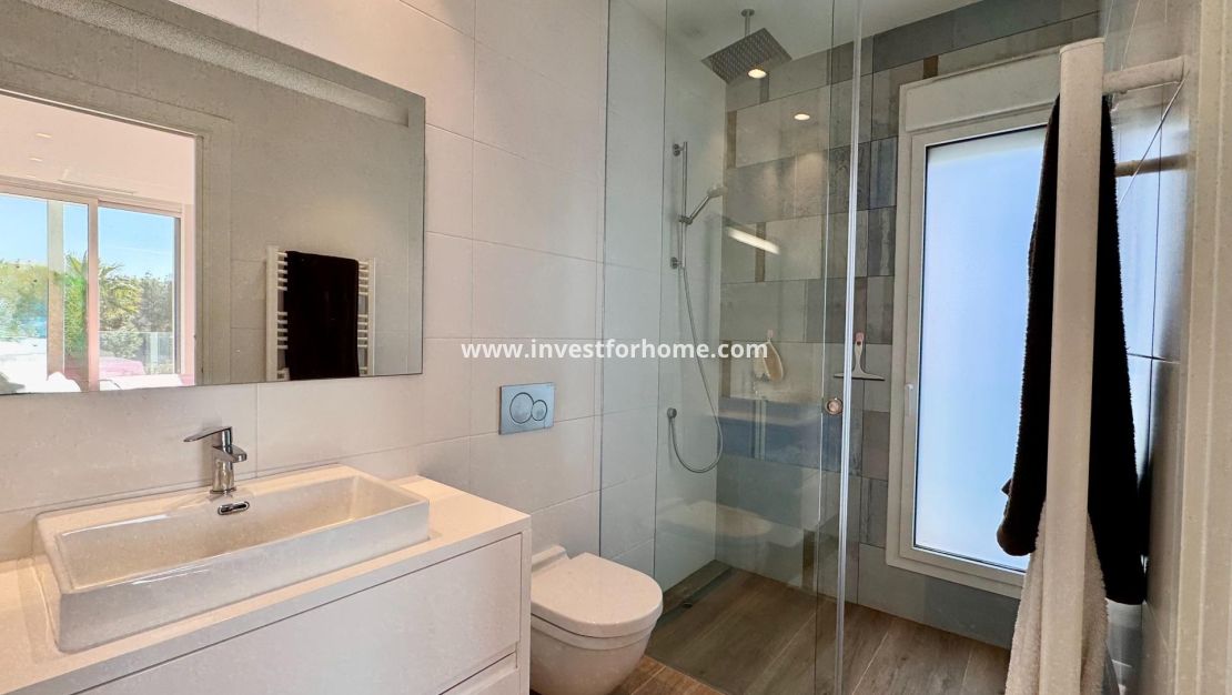 Sale - Apartment - Orihuela Costa - Las Colinas Golf