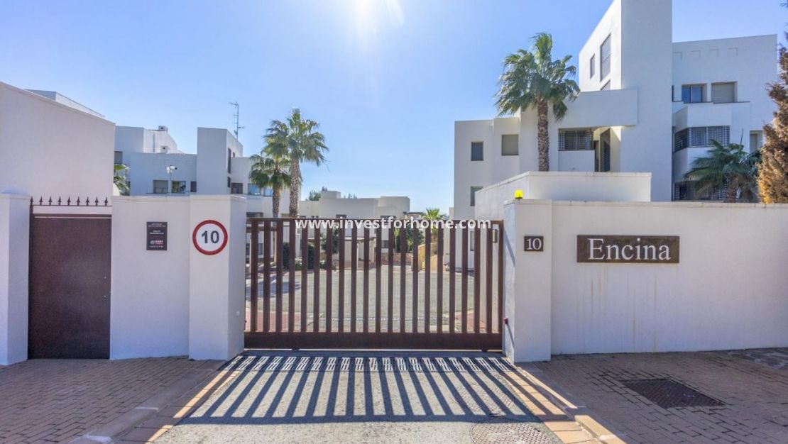 Sale - Apartment - Orihuela Costa - Las Colinas golf