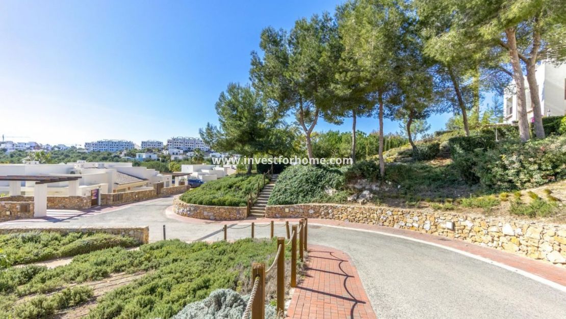 Sale - Apartment - Orihuela Costa - Las Colinas golf