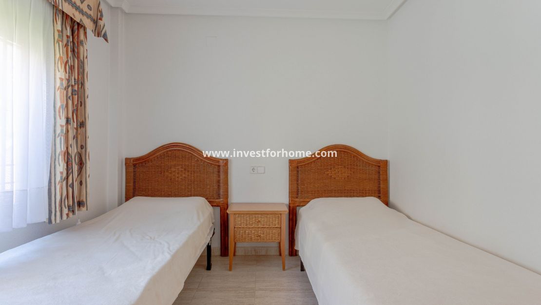 Sale - Apartment - Orihuela Costa - Lomas De Campoamor Golf