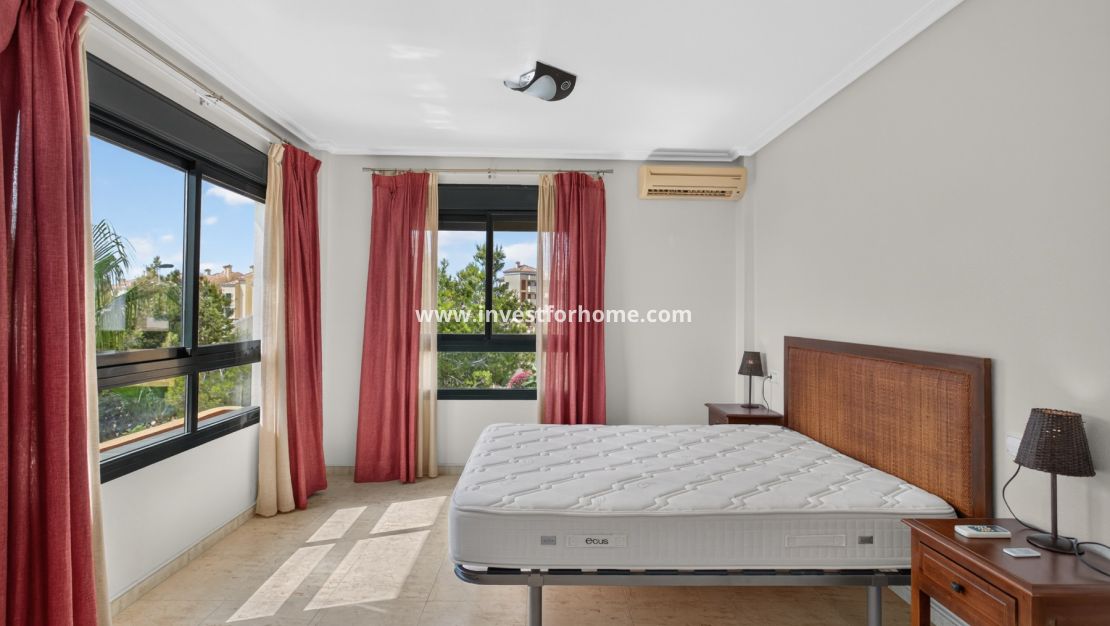 Sale - Apartment - Orihuela Costa - Lomas De Campoamor Golf