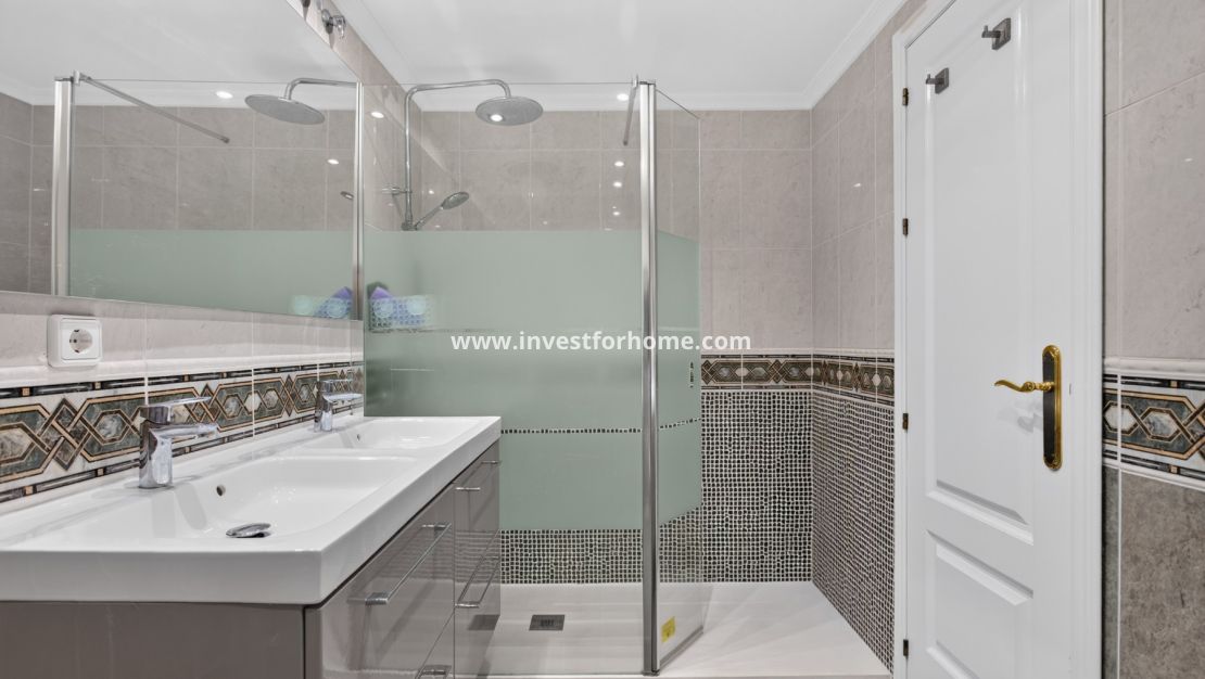 Sale - Apartment - Orihuela Costa - Lomas De Campoamor Golf