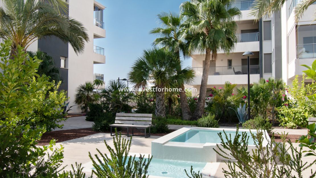 Sale - Apartment - Orihuela Costa - Los Dolses