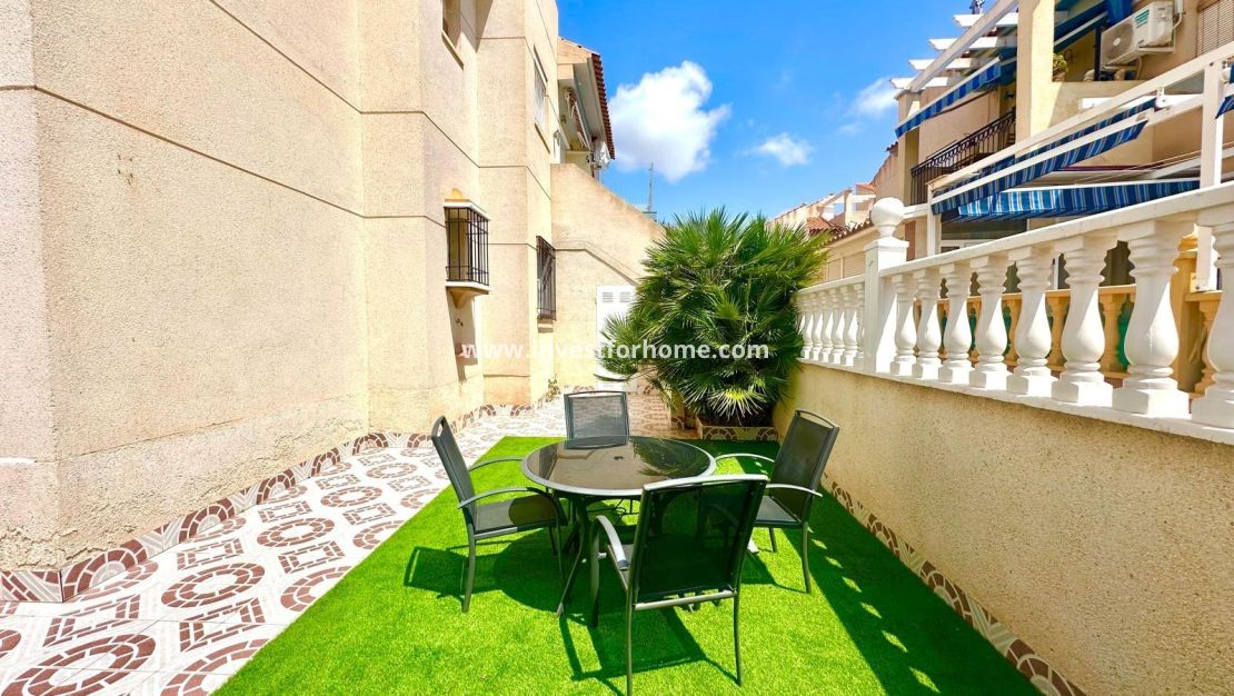 Sale - Apartment - Orihuela Costa - Playa Flamenca