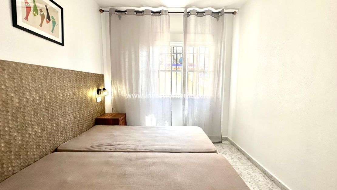 Sale - Apartment - Orihuela Costa - Playa Flamenca