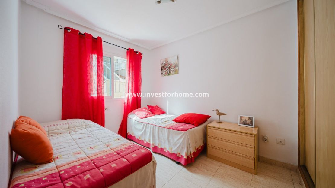 Sale - Apartment - Orihuela Costa - Playa Flamenca