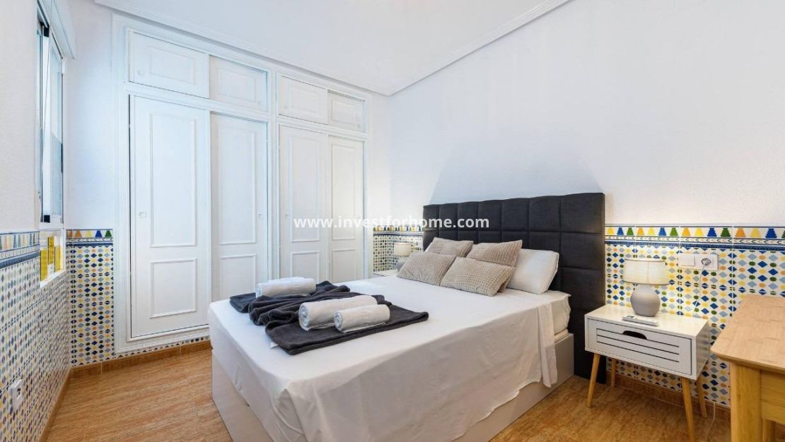 Sale - Apartment - Orihuela Costa - Playa Flamenca