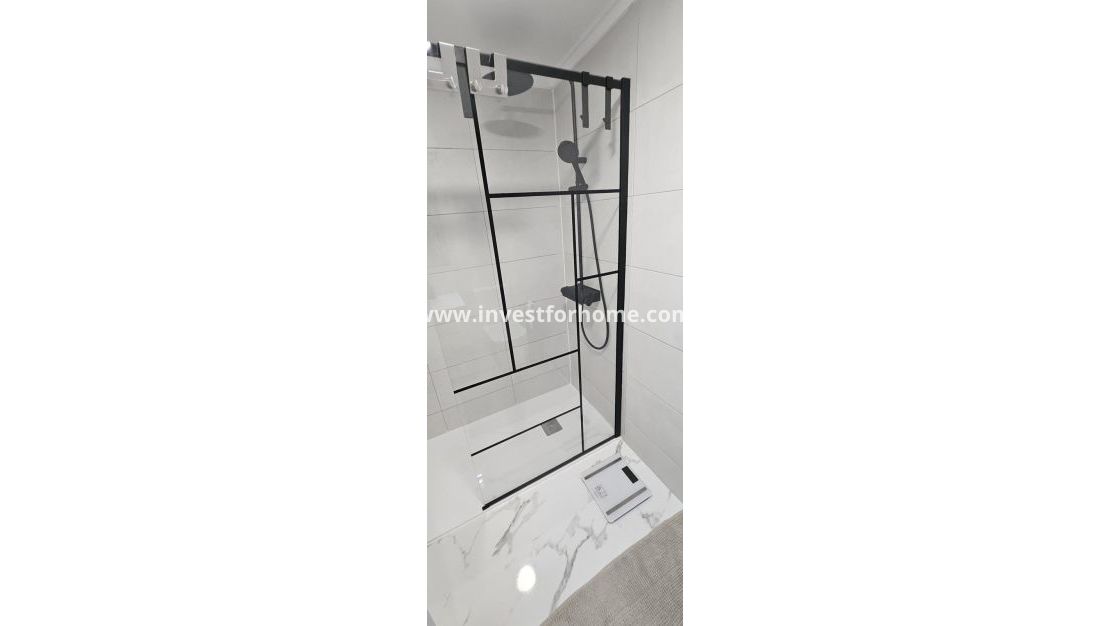 Sale - Apartment - Orihuela Costa - Punta Prima