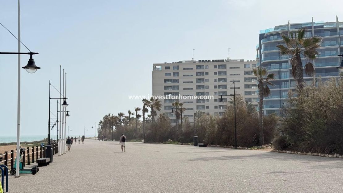 Sale - Apartment - Orihuela Costa - Punta Prima