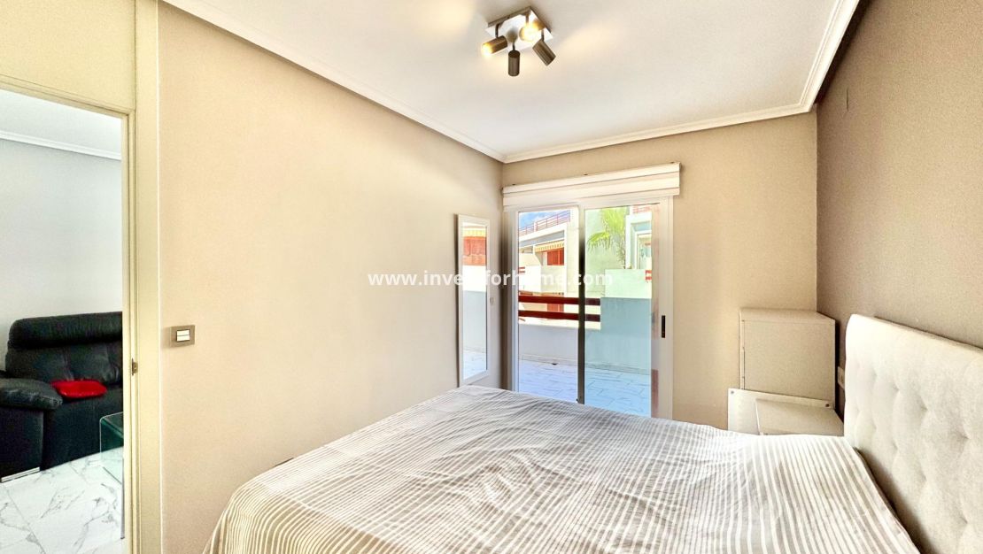 Sale - Apartment - Orihuela Costa - Punta Prima