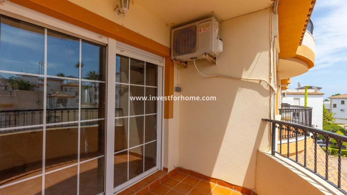 Sale - Apartment - Orihuela Costa - Villamartín