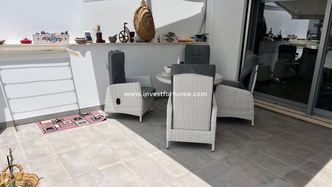 Sale - Apartment - Orihuela Costa - Vistabella Golf