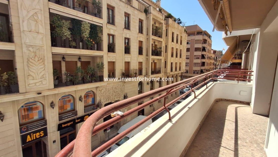 Sale - Apartment - Orihuela Costa - Zona Centro