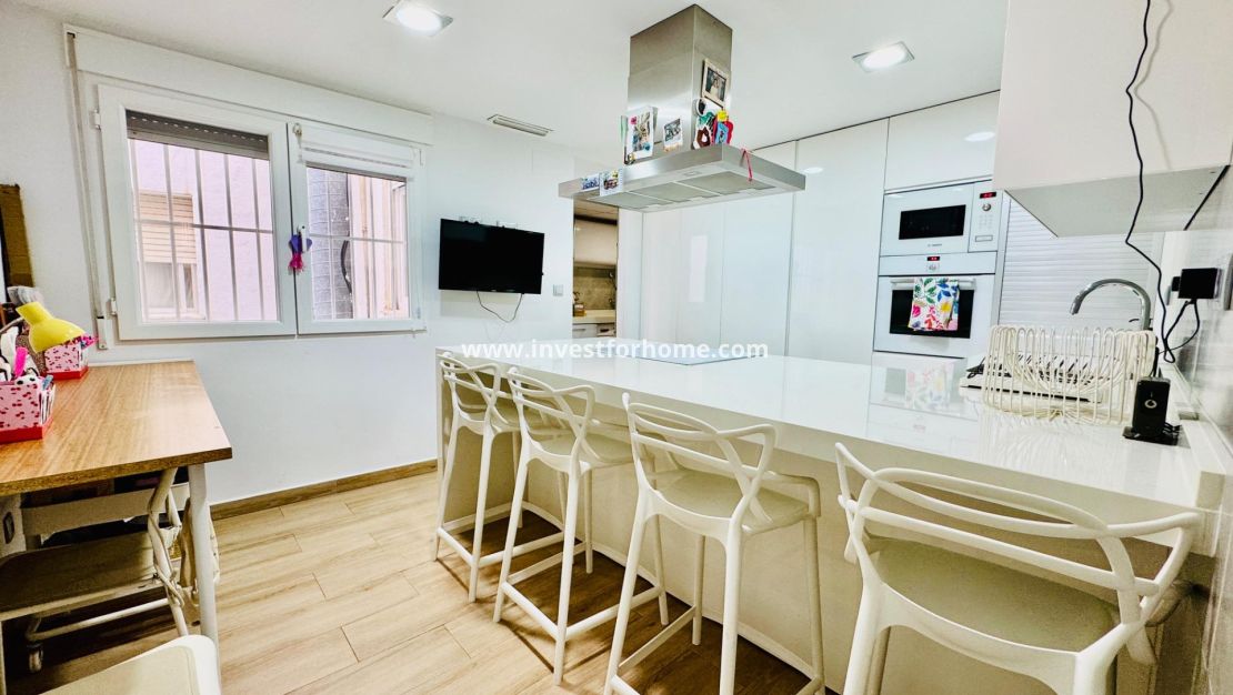 Sale - Apartment - Pilar de la Horadada - Zona Pueblo