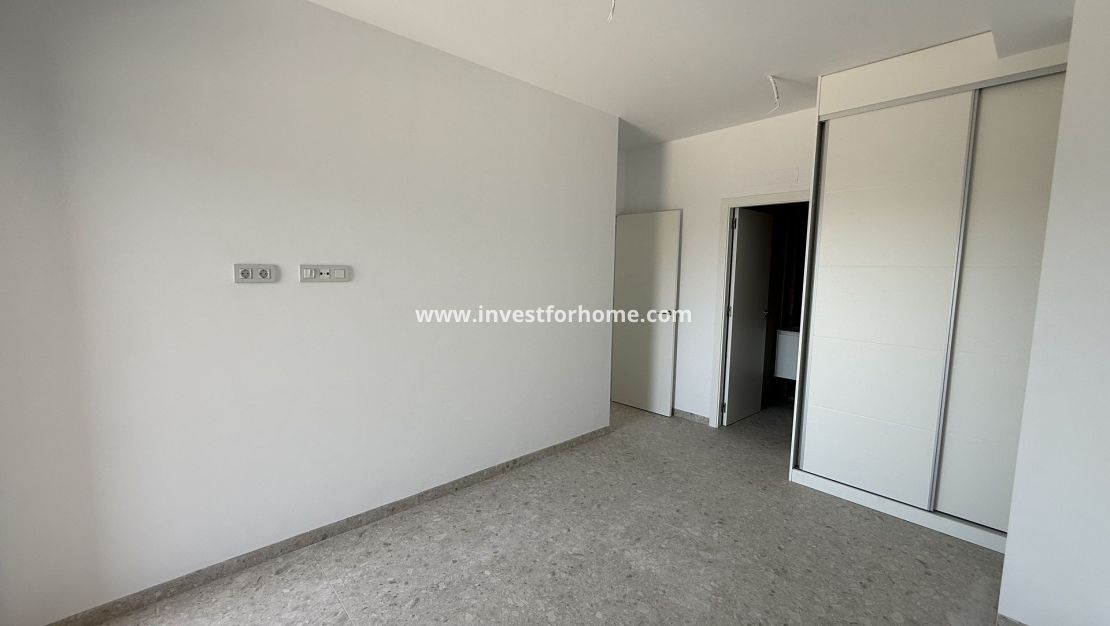 Sale - Apartment - San Miguel de Salinas - Inland